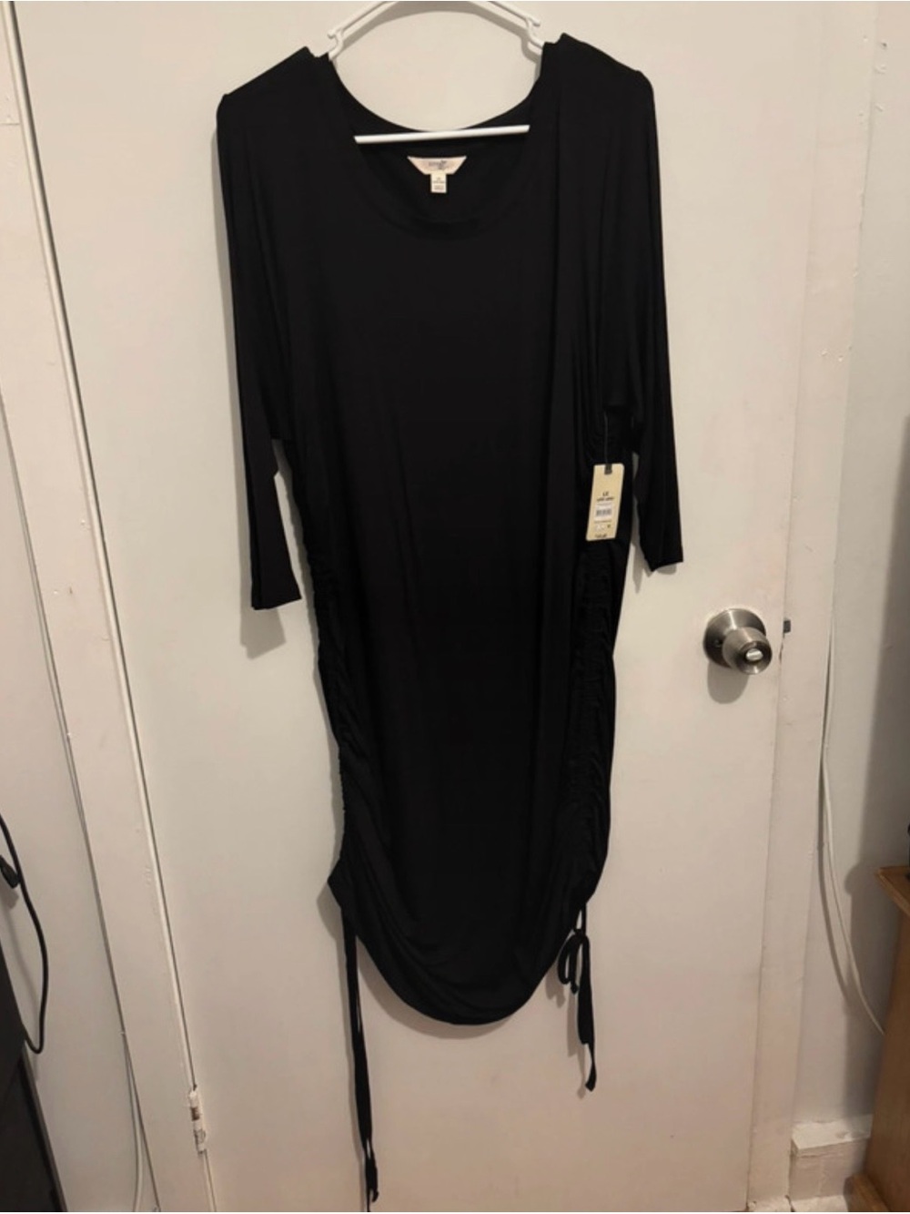 Terra & Sky Black Long Sleeve Drawstring Midi Dress
